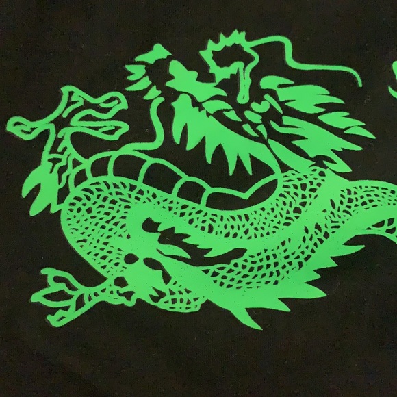 Crop top - dragon - Picture 7 of 9